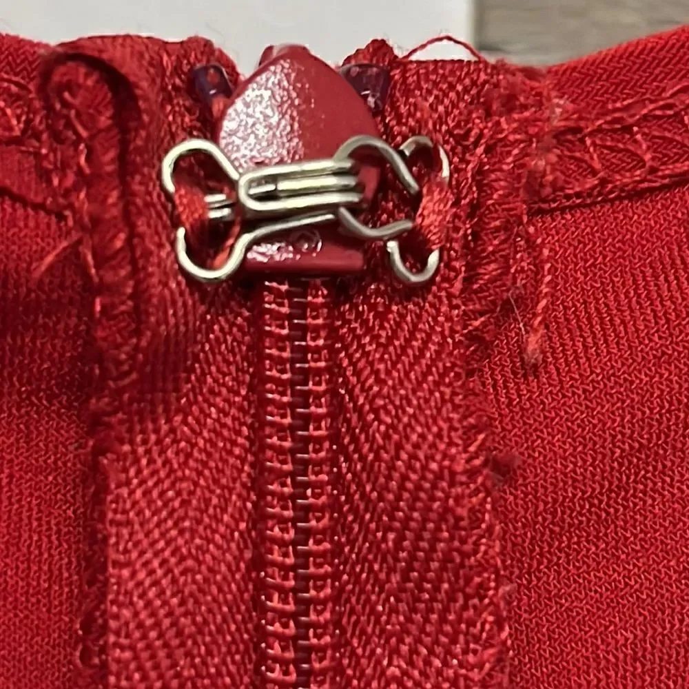 Bebe Red V-Neck Sleeveless Ruffled Wide Leg Back Zip-Up Jumpsuit- Size 6